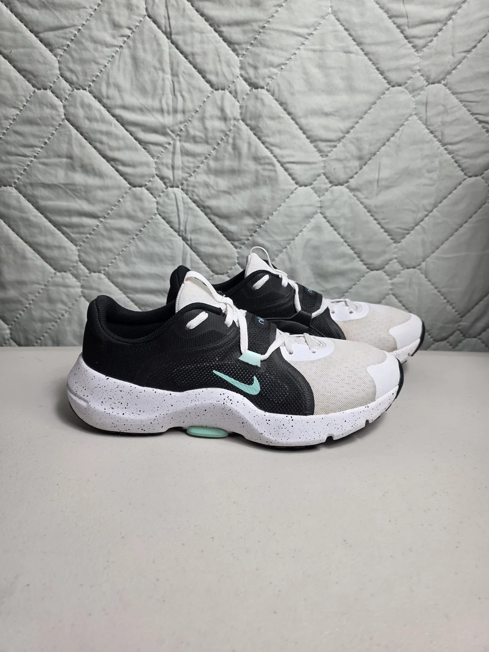 Nike In-Season TR 13 White Black Jade Woman's Sz 9.5